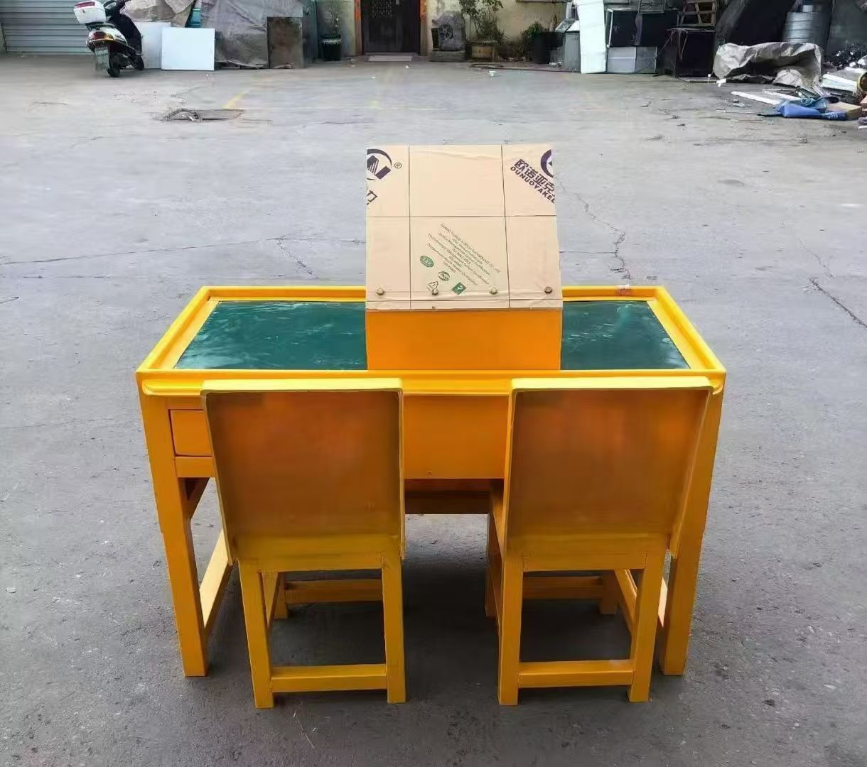 浈江防静电导通桌井下煤矿火工品发放桌：危险品流转的安全守护者